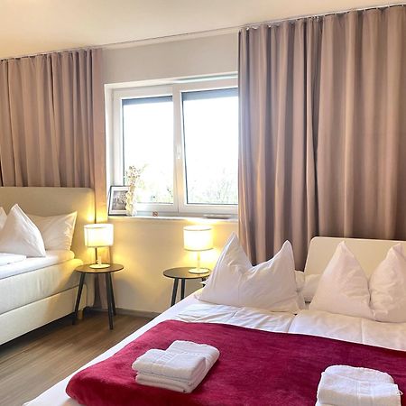 Lumen Homes - Design-Apt. Nahe Audi Und Altstadt, 3 Zimmer, Netflix インゴルシュタット エクステリア 写真