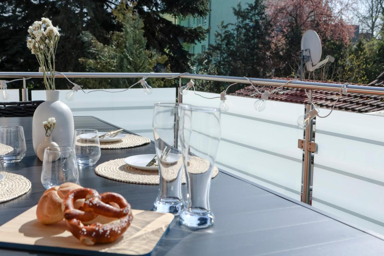 Lumen Homes - Design-Apt. Nahe Audi Und Altstadt, 3 Zimmer, Netflix インゴルシュタット エクステリア 写真