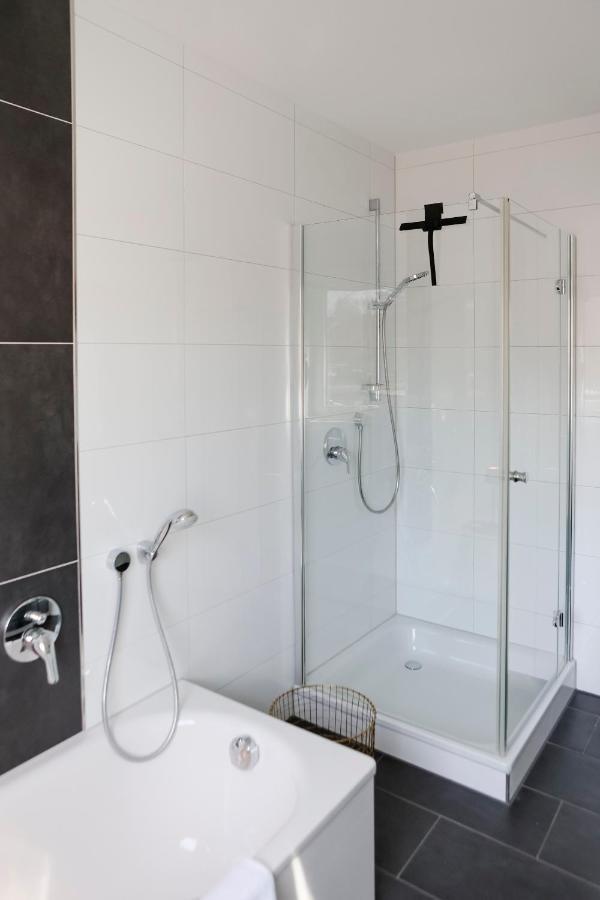 Lumen Homes - Design-Apt. Nahe Audi Und Altstadt, 3 Zimmer, Netflix インゴルシュタット エクステリア 写真