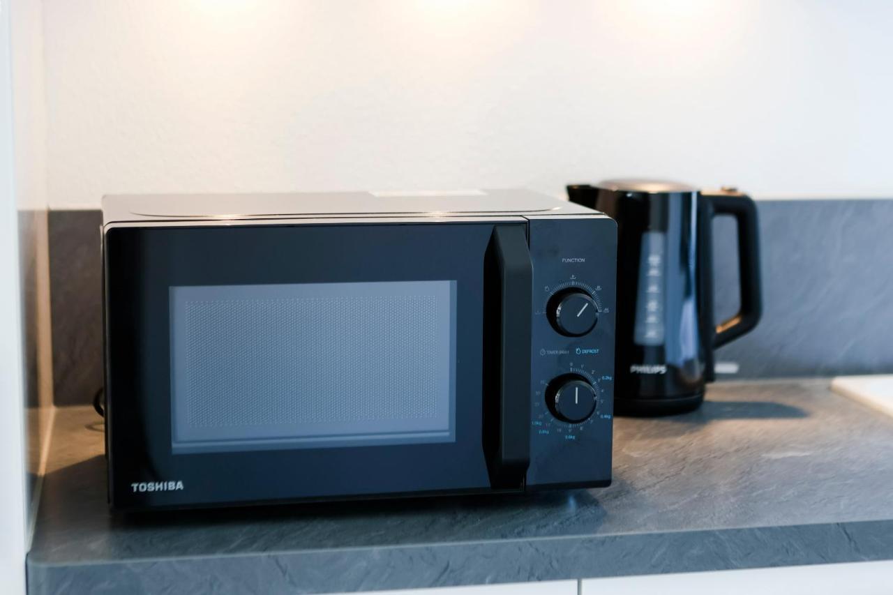 Lumen Homes - Design-Apt. Nahe Audi Und Altstadt, 3 Zimmer, Netflix インゴルシュタット エクステリア 写真
