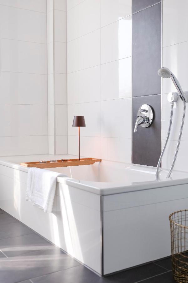 Lumen Homes - Design-Apt. Nahe Audi Und Altstadt, 3 Zimmer, Netflix インゴルシュタット エクステリア 写真