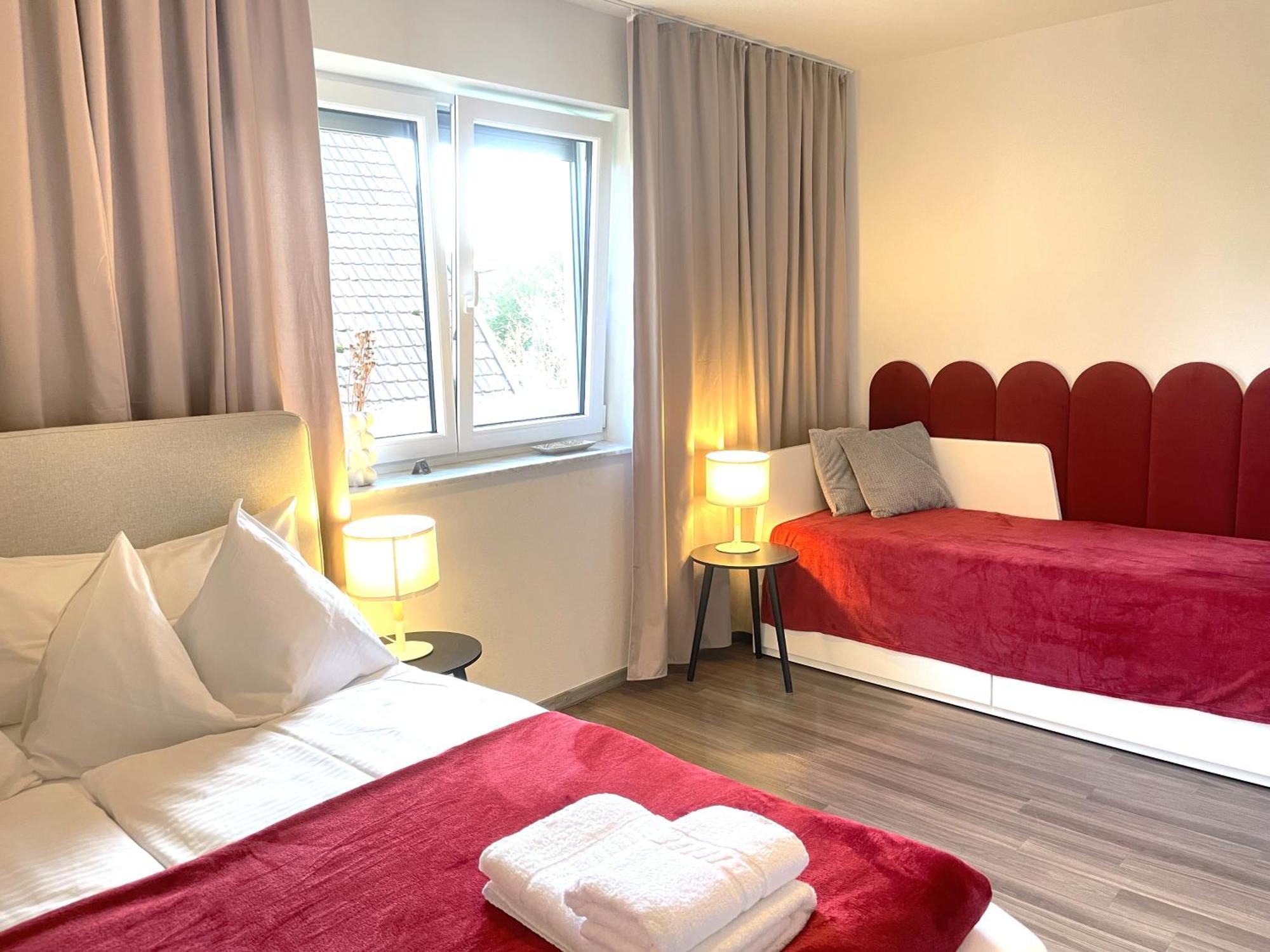 Lumen Homes - Design-Apt. Nahe Audi Und Altstadt, 3 Zimmer, Netflix インゴルシュタット エクステリア 写真